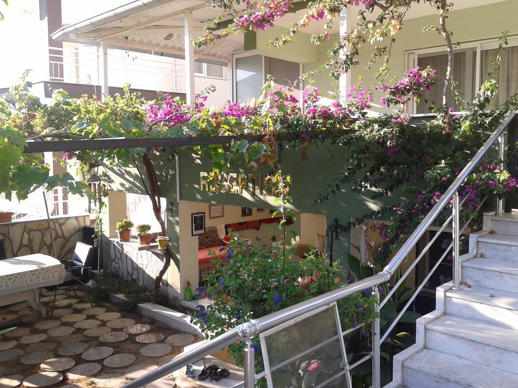 Zeus Apart Pansiyon Guzelcamlı Extérieur photo